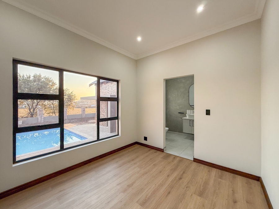 4 Bedroom Property for Sale in Landsmeer Residential Estate North West